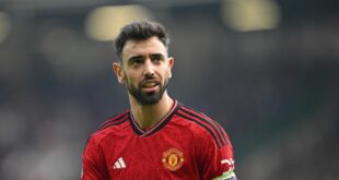 Man United boss Erik ten Hag clears the air regarding Bruno Fernandes