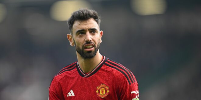 Man United boss Erik ten Hag clears the air regarding Bruno Fernandes