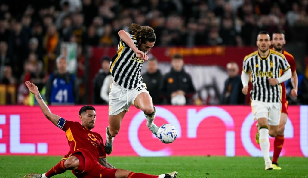 Pundit praises Juventus for being proactive against Roma