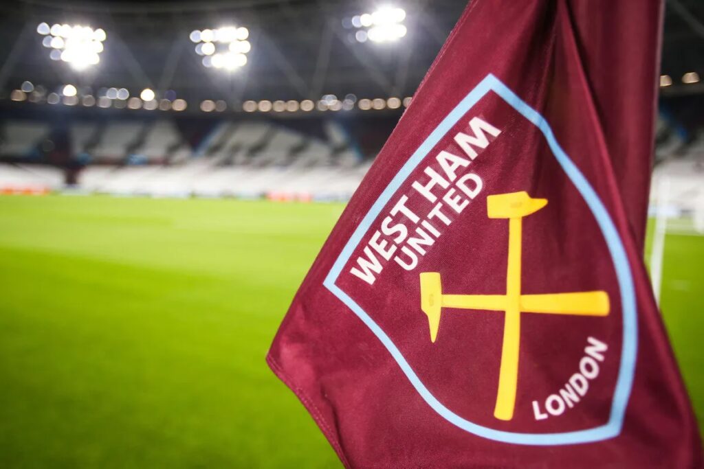 West Ham start talks to sign 31-year-old former Premier League attacker