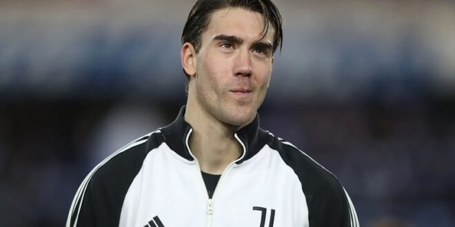 Juventus is pushing to renegotiate Vlahovic’s contract