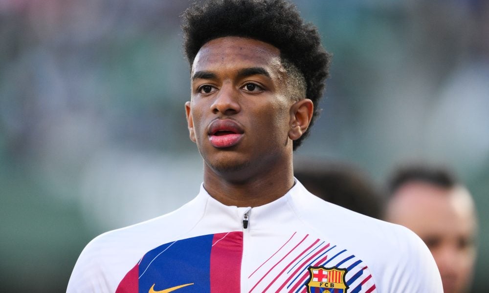 Barcelona young defender makes stance on future absolutely clear amid rumours