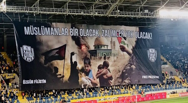 Ankaragücü ultras show support for Palestine