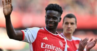 Michael Owen believes Bukayo Saka should be dropped for England