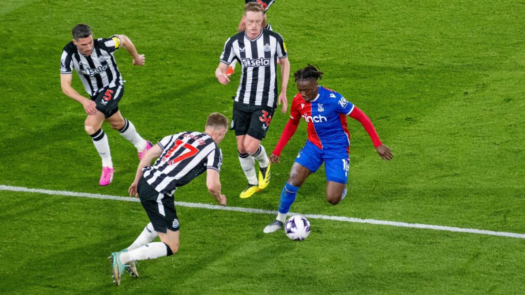 Newcastle discuss moves for Eze and four others during transfer talks – The Telegraph