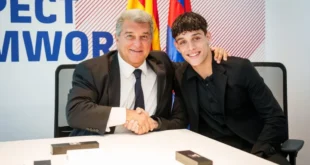 Official: Hector Fort signs new Barcelona contract until 2026