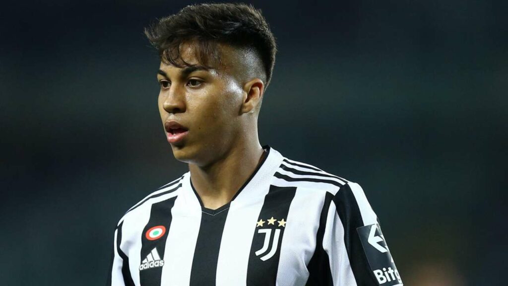 Brazilian club wants to rescue Juvenus star from his European struggles