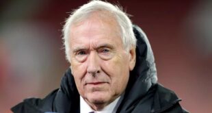 Martin Tyler wants Man United to appoint Premier League manager