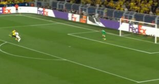 Niclas Fullkrug gives Borussia Dortmund lead with top-class goal