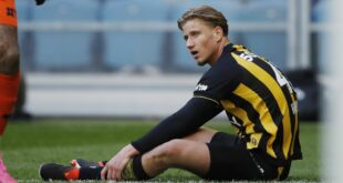 Vitesse to go bankrupt? Ex-Chelsea players donate to save club