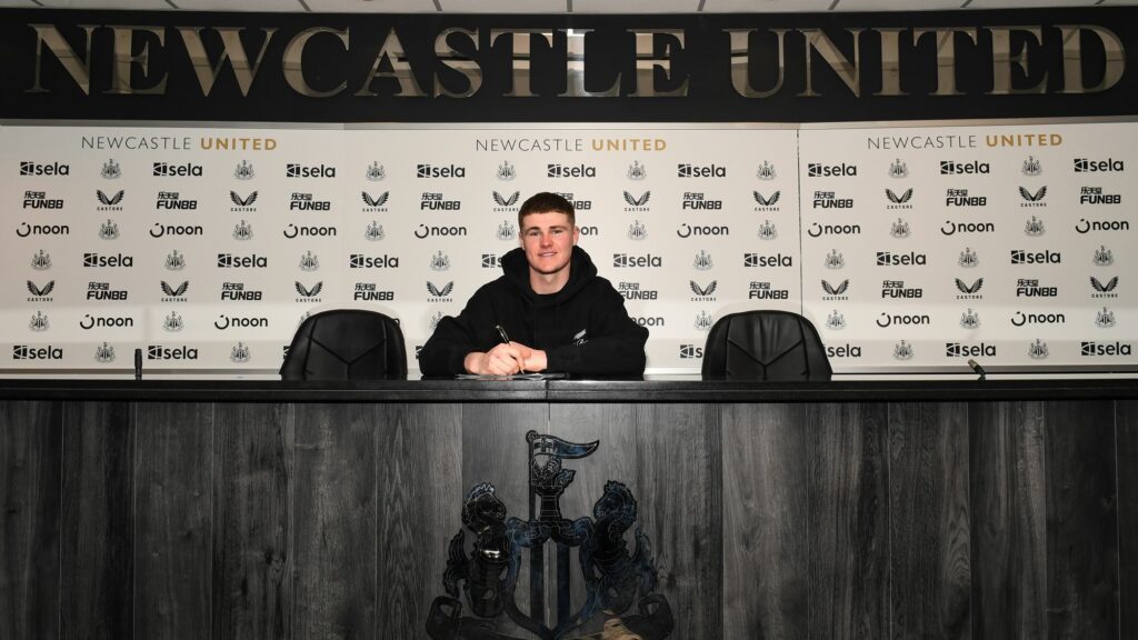 Newcastle announce new deal – Huge praise from Howe as Toon talent signs