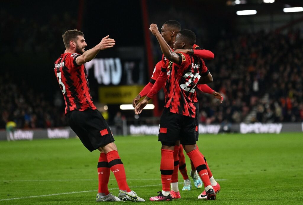 Crystal Palace on verge of agreeing deal with Bournemouth for playmaker