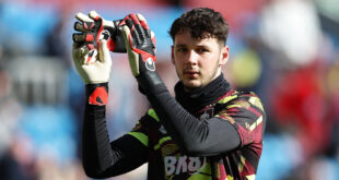 Chelsea in pole position to sign Newcastle goalkeeper target