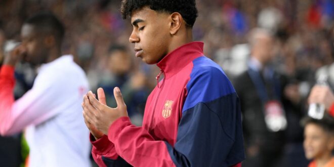 Barcelona set to improve release clause of 16-year-old club heir in fear of PSG