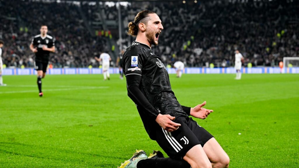 Man Utd revive interest in Juventus midfielder Adrien Rabiot