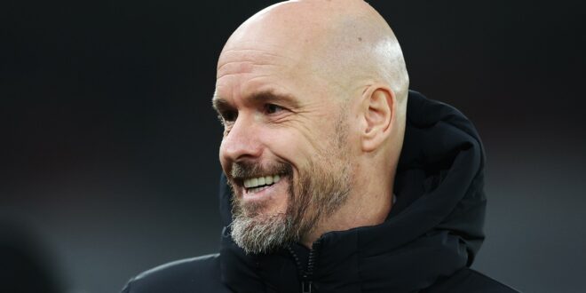 Erik ten Hag gets green light to sign long term Man United target