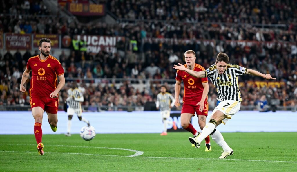 Italian press player ratings for Juventus: Chiesa delivers vs Roma, Vlahovic struggles –