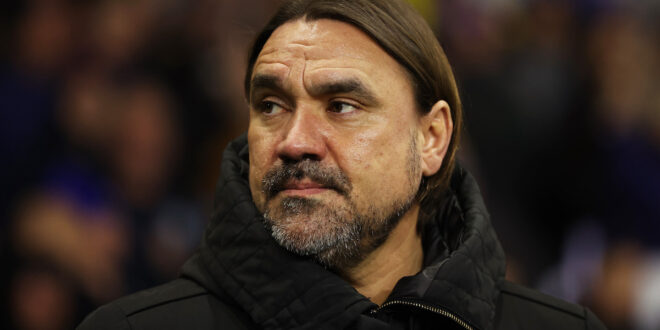 Daniel Farke admits “mistake” after taking off Leeds player against QPR