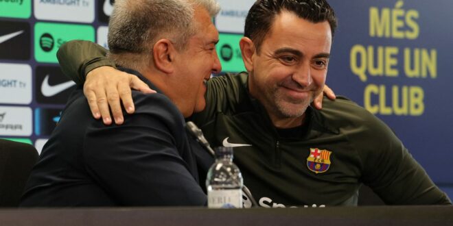 Xavi does not intend to leave Barcelona, will meet Laporta next week