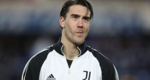 Juventus wants Arsenal to raise their offer for Vlahovic