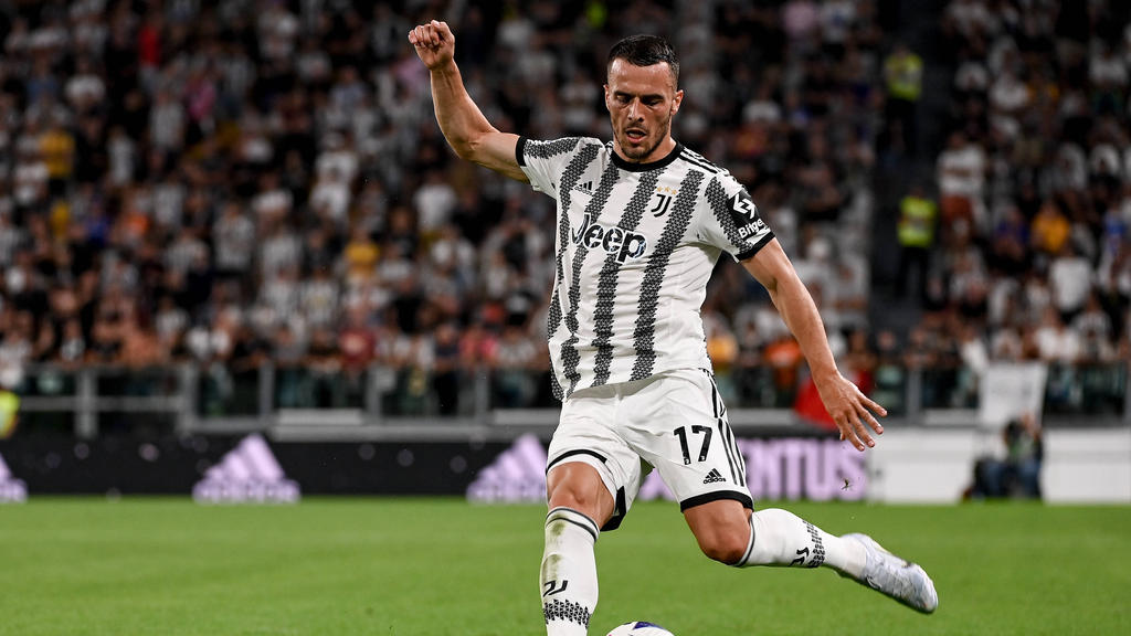 Juventus looking to offload Filip Kostic & Samuel Iling-Junior