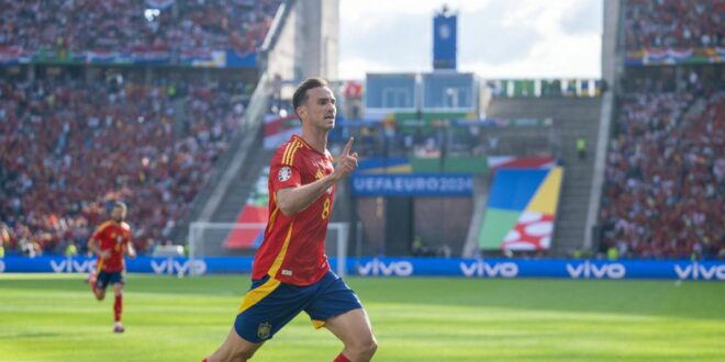 Fabian Ruiz propels Spain in domination of Croatia