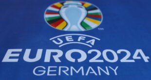 Azzurri hold on to start Euro 2024 with win