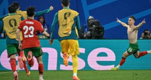 Portugal survives Czechia scare with stoppage-time winner