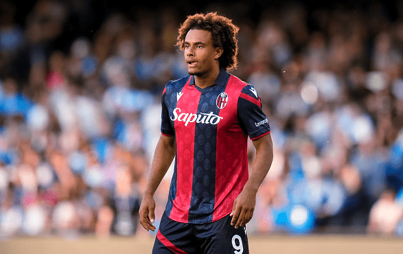 Manchester United in talks over Joshua Zirkzee