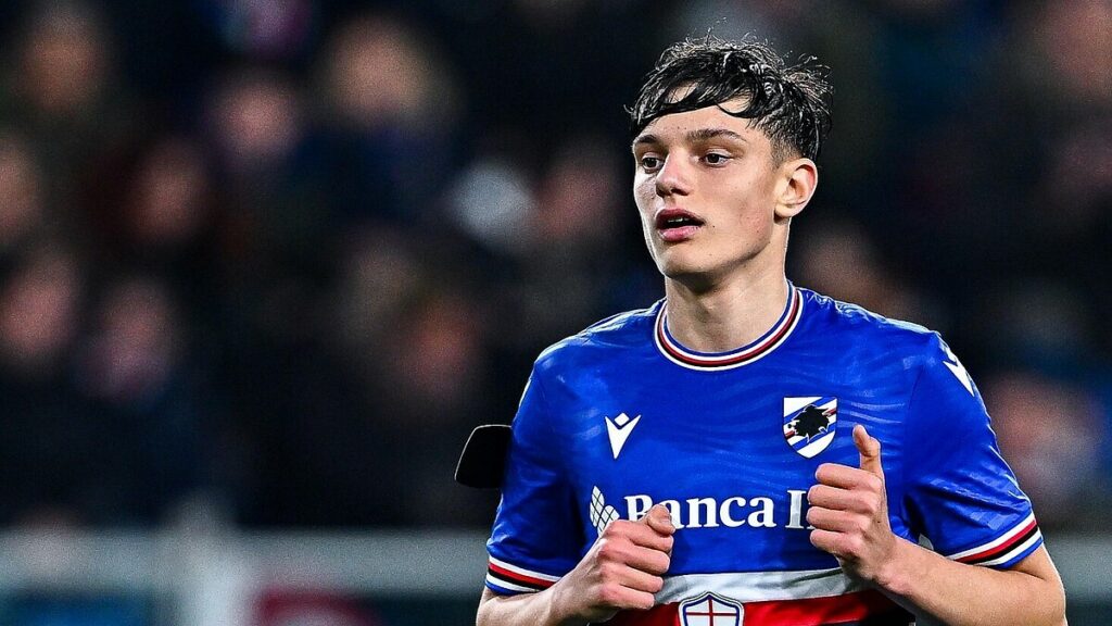 Atalanta joins Juventus in the race for teenage centre-back