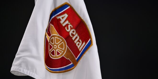 Arsenal want to start their transfer business with £25.4m signing