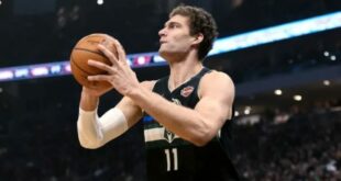 Will the Milwaukee Bucks trade Brook Lopez this offseason?