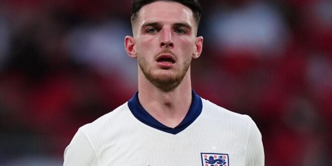 Declan Rice has a brutal message for ex-England players for their criticism