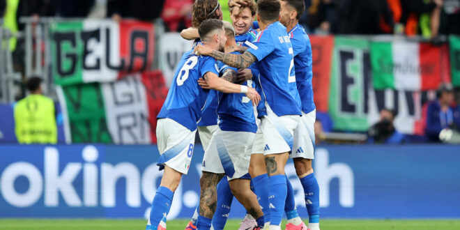 Italy overcome fast starting Albania to open title defence