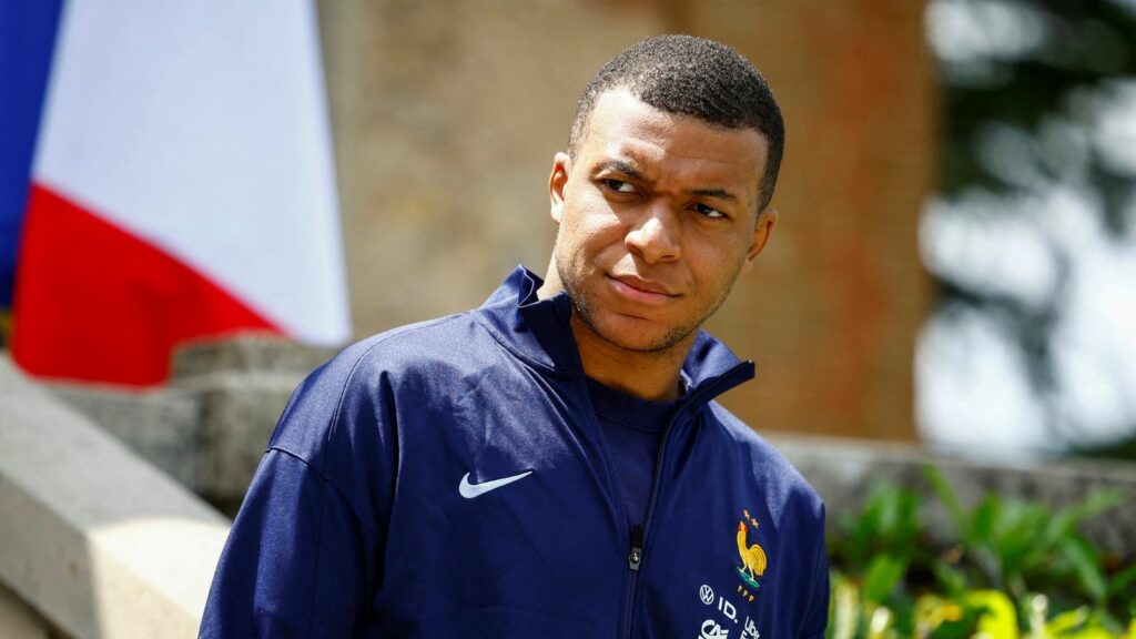 Inside Spain: Kylian Mbappe saga over, Manchester United