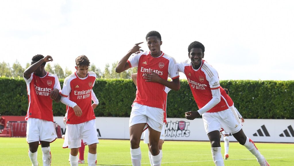 Exclusive: Arsenal still working to keep wonderkid despite reports of advanced transfer talks – expert