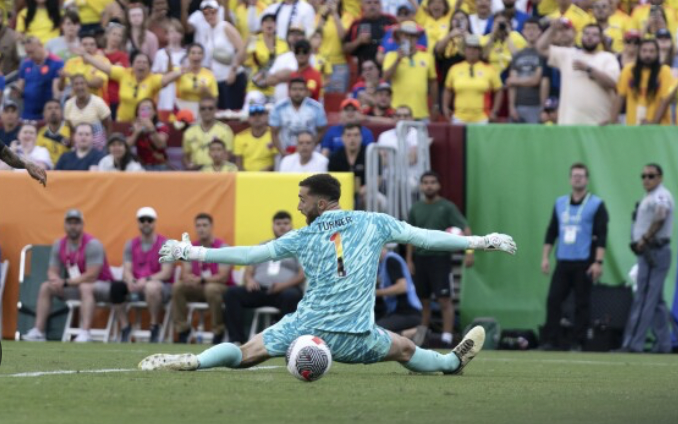 US fall apart as Colombia give them a latin lesson ahead of the Copa America