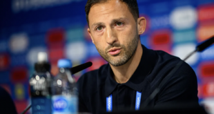 Tedesco shrugs off fan protests, saying Belgium will adapt against France