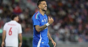 Injury-time Zaccagni stunner sends Azzurri into last 16