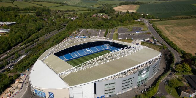 Seagulls hold talks with Graham Potter