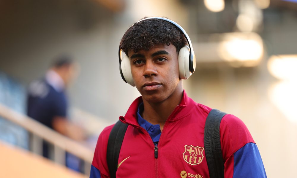 Report: 16-year-old wonderkid is Barcelona’s hope to compete against Real Madrid’s new Galactico superteam