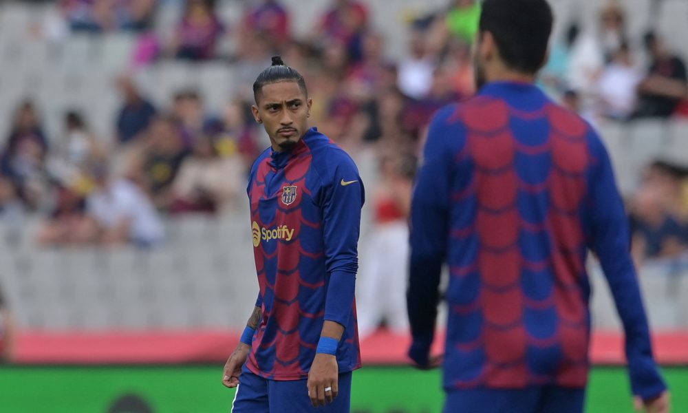 Exit-linked Barcelona forward wants to stay but could lose prominence in team