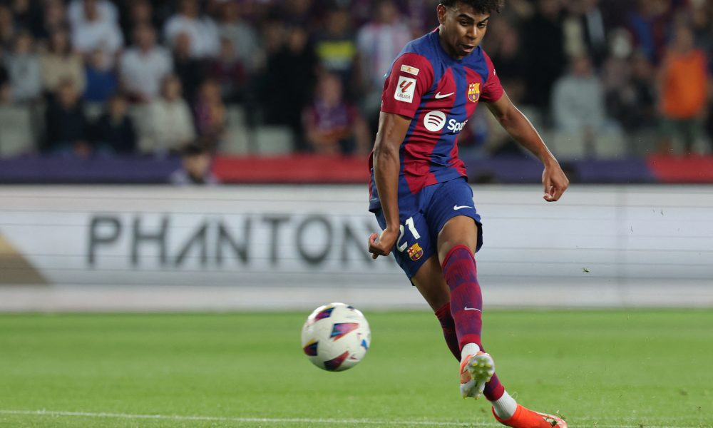 PSG ready to splash world-record €250m fee for non-transferable Barcelona wonderkid