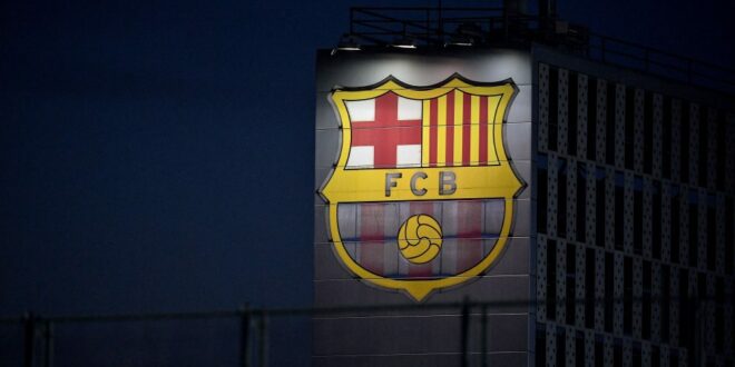 Report – 18-year-old Barcelona target free to join any club, has lucrative offers