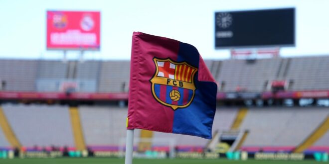 Barcelona get rid of four backroom staff members