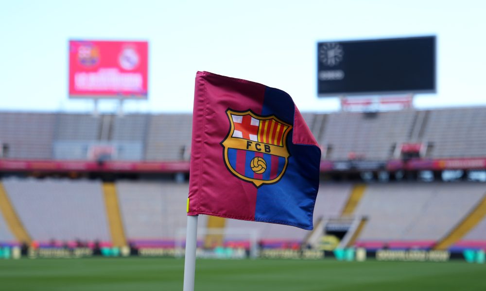 Barcelona get rid of four backroom staff members