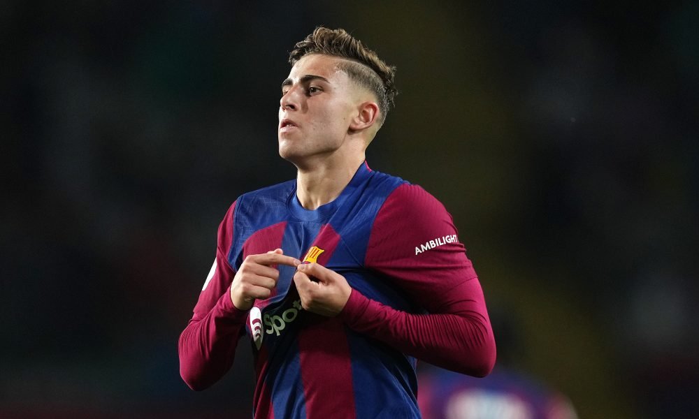 Manchester United offer €30m for Barcelona jewel – report