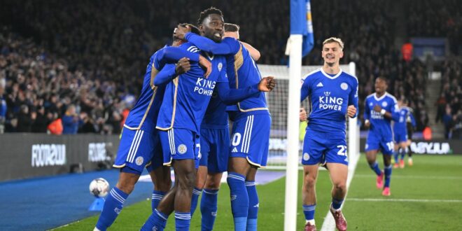 Leicester ace rejects new contract offer