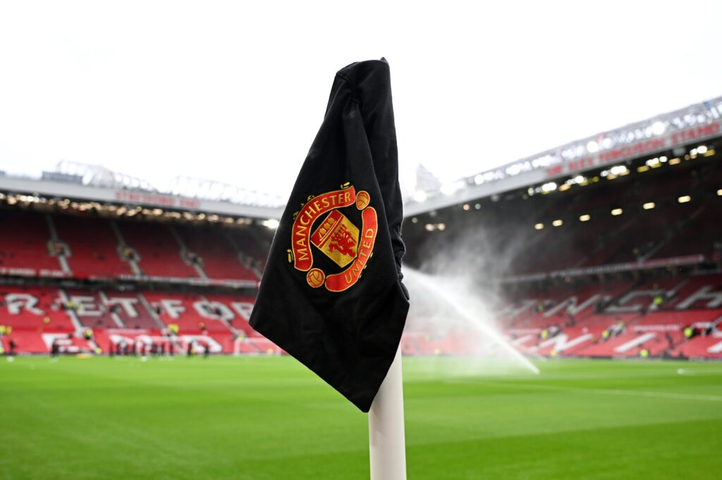 Everton looking to lure two Man United stars away from Old Trafford