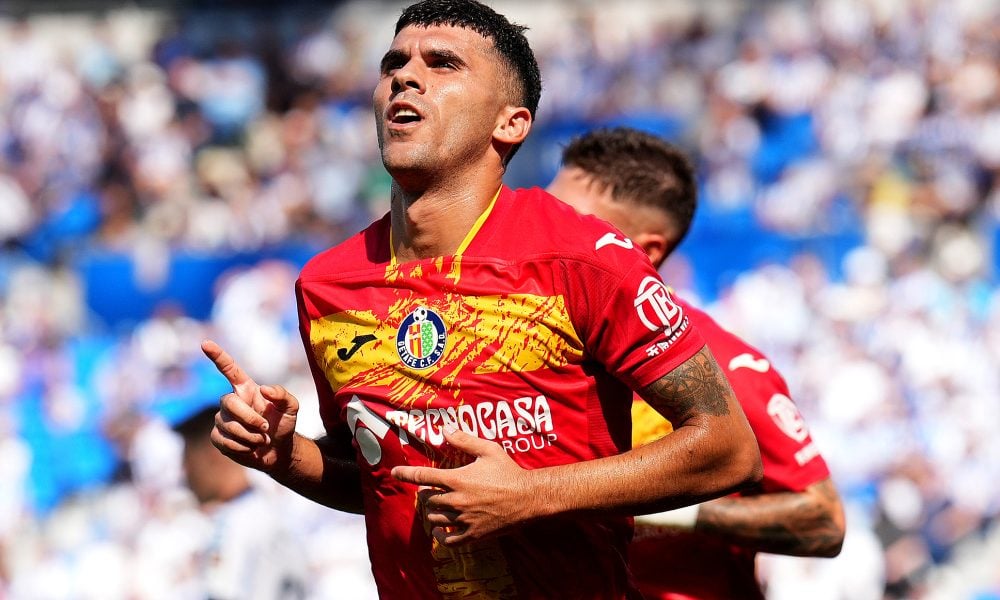 Former Barcelona player does not rule out Real Madrid move